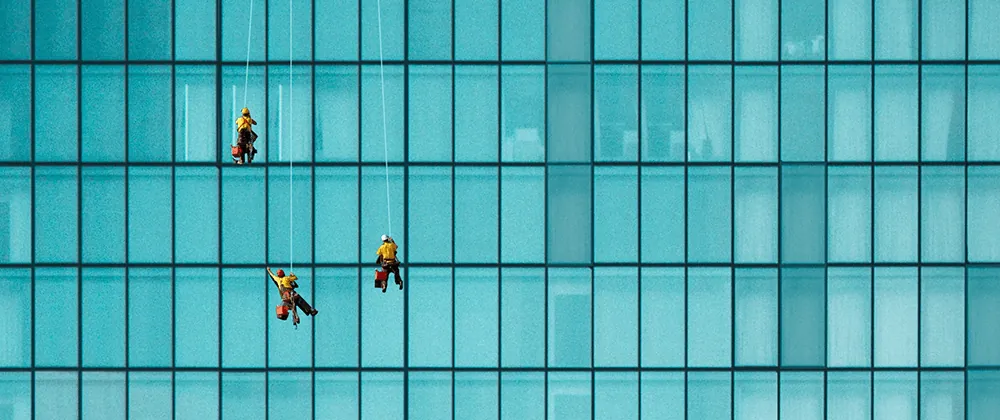 Build Docker images faster using build cache banner